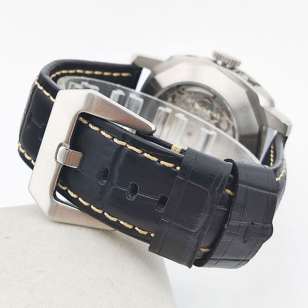 ساعة رجالية 44 ملم بحركة سيجل  - مراجعة Accessories With Watch وسعره